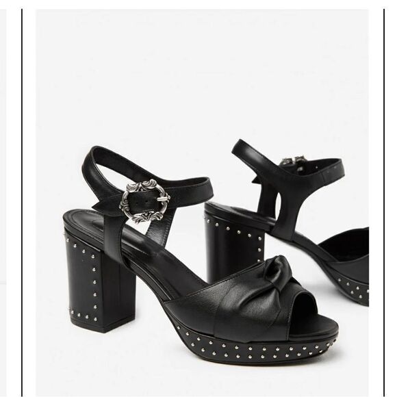 THE KOOPLES Stud Details Leather Sandals size EU 38
